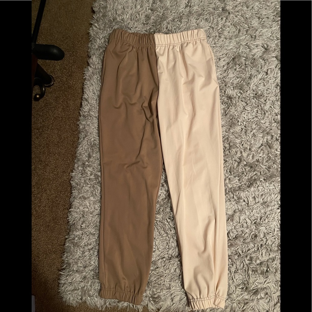 brown/cream joggers